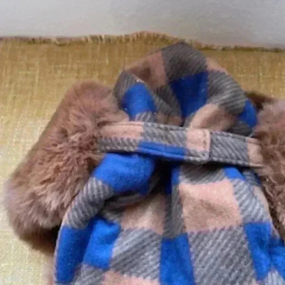 Gymboree Trapper hat w/ ear flaps Brown And Blue Plaid Fur Lined Hat Cap - Picture 11 of 12